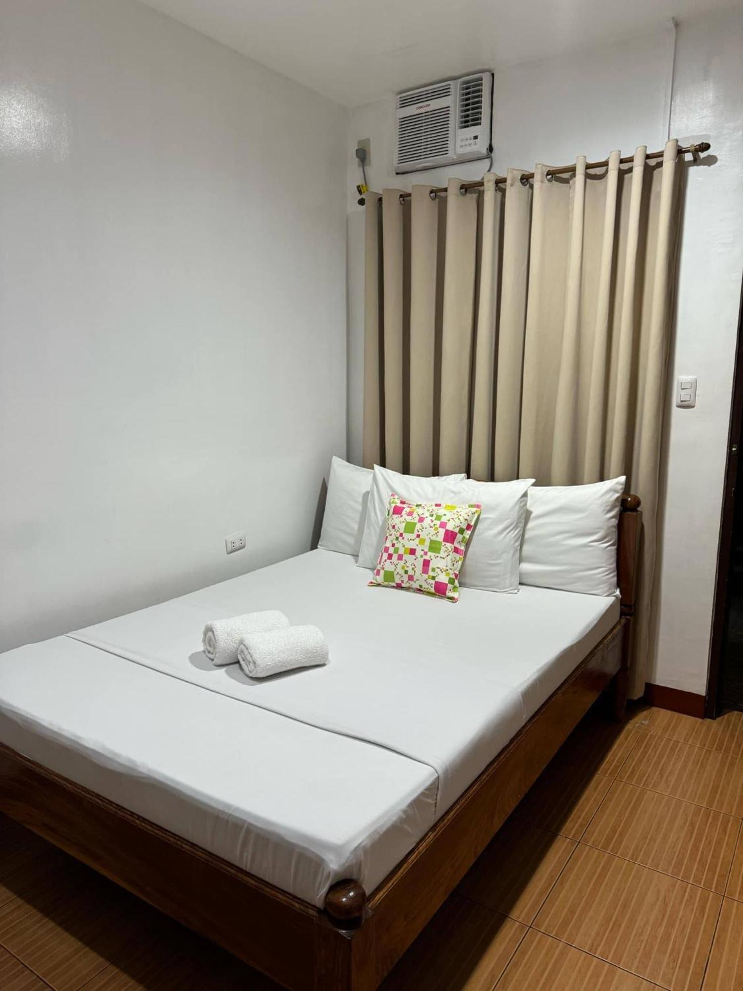 Seascape Lodging House โกรอน ห้อง รูปภาพ